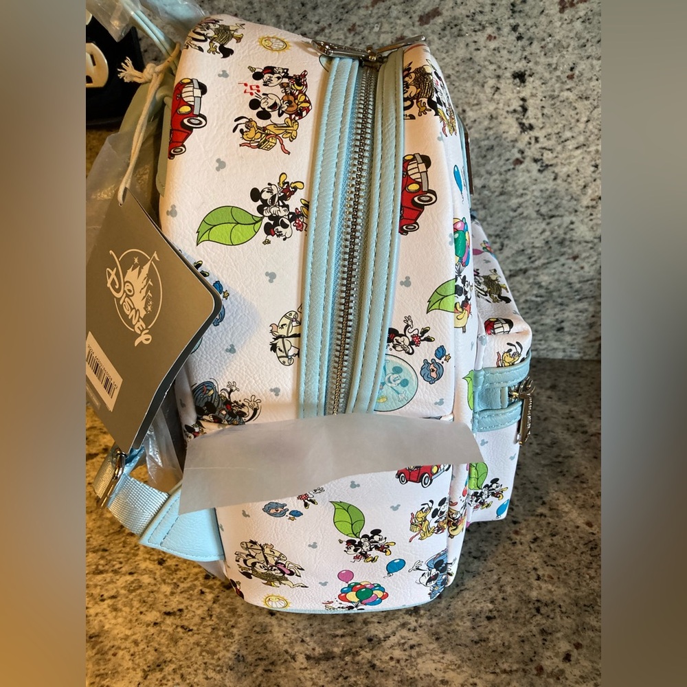 Disney Parks Mickey and Minnie Mouse Loungefly Mini Backpack NWT - Picture 8 of 10